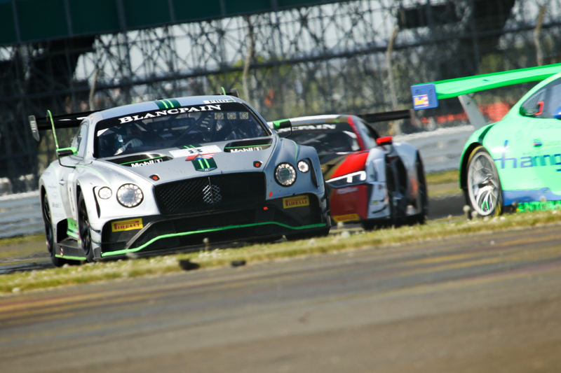 Illustration for article titled Blancpain GT Photos from Silverstone